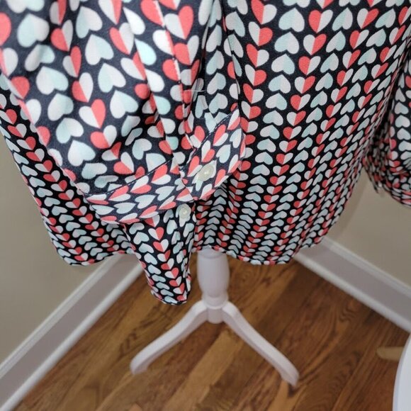GAP V-Neck Blouse Red & Blue Hearts Pattern Long Sleeves Flowy Women's Size XS - Picture 11 of 14